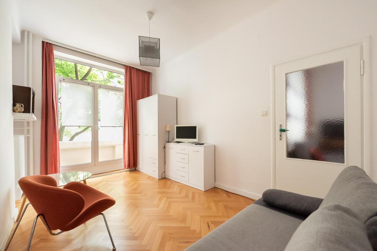 Plac Zbawiciela 3-Bedroom Apartment وارسو المظهر الخارجي الصورة
