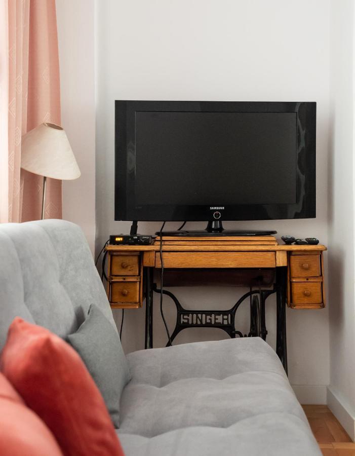 Plac Zbawiciela 3-Bedroom Apartment وارسو المظهر الخارجي الصورة